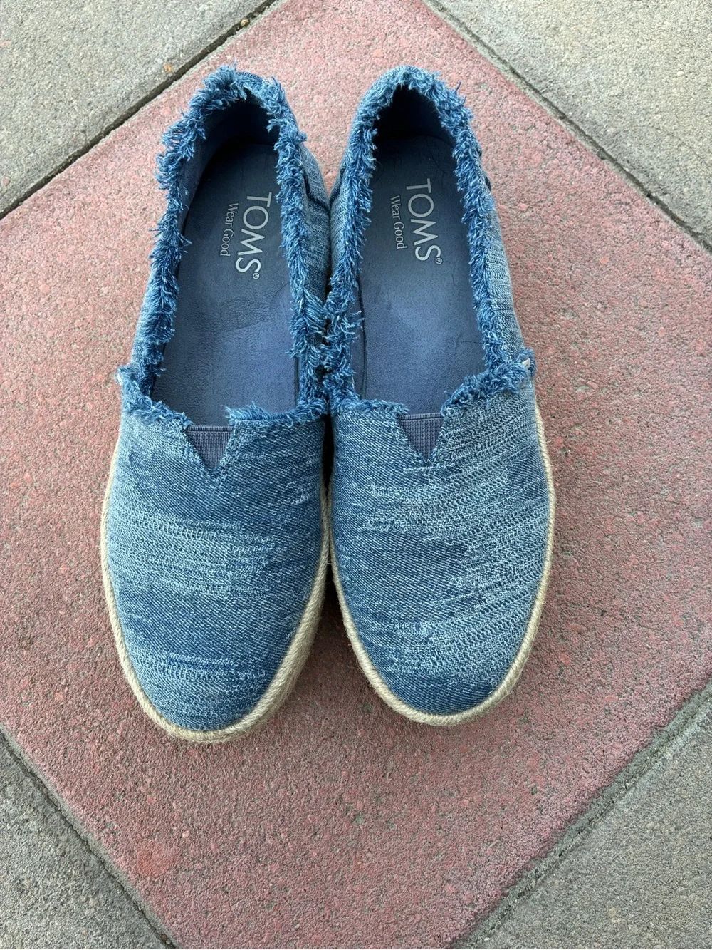 TOMS Valencia Platform